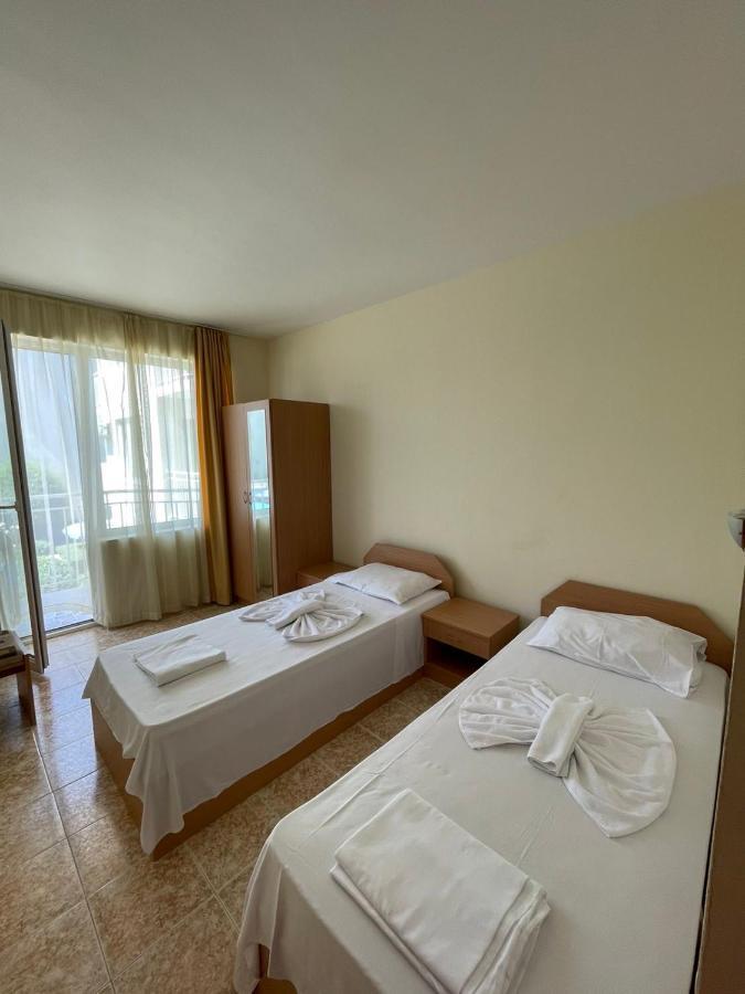Rutland Sp Apartments Ravda Dış mekan fotoğraf