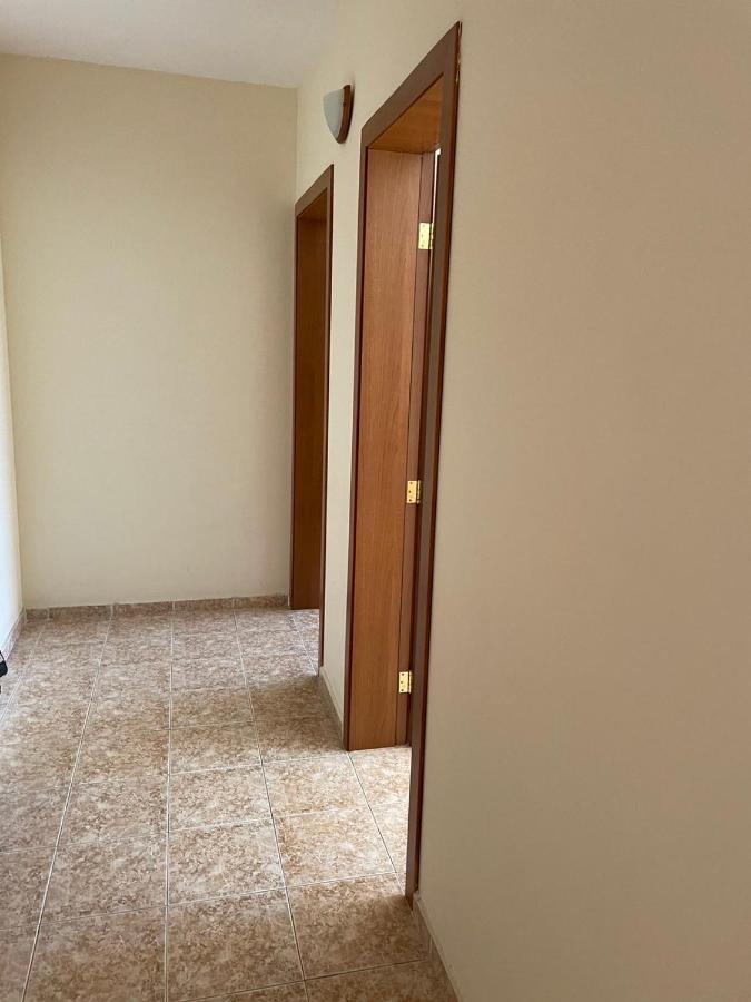 Rutland Sp Apartments Ravda Dış mekan fotoğraf