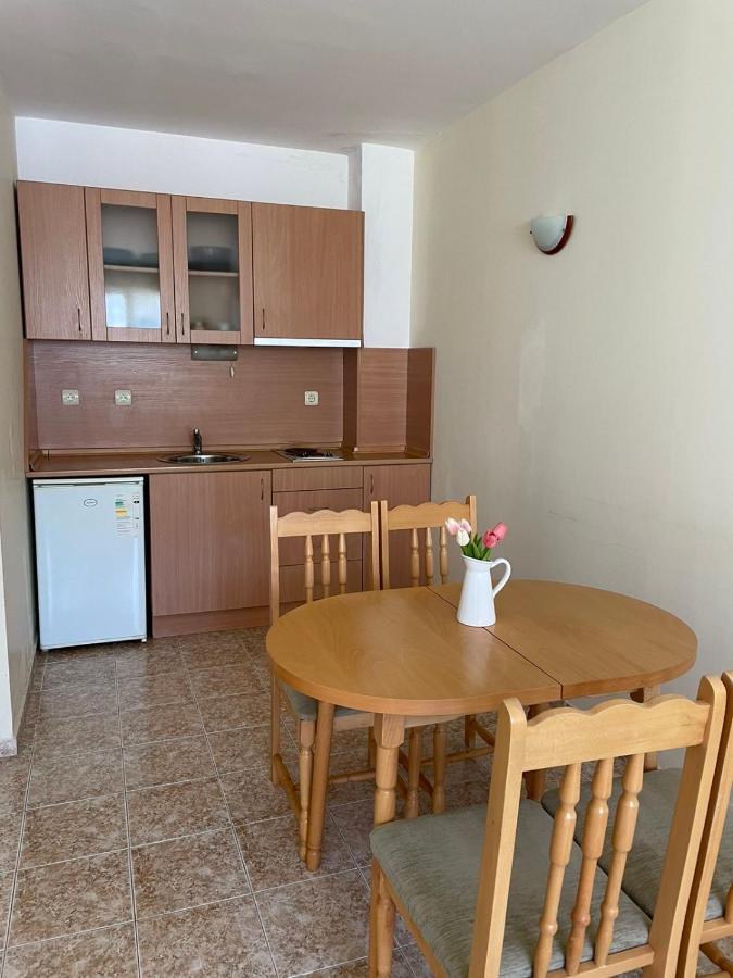 Rutland Sp Apartments Ravda Dış mekan fotoğraf