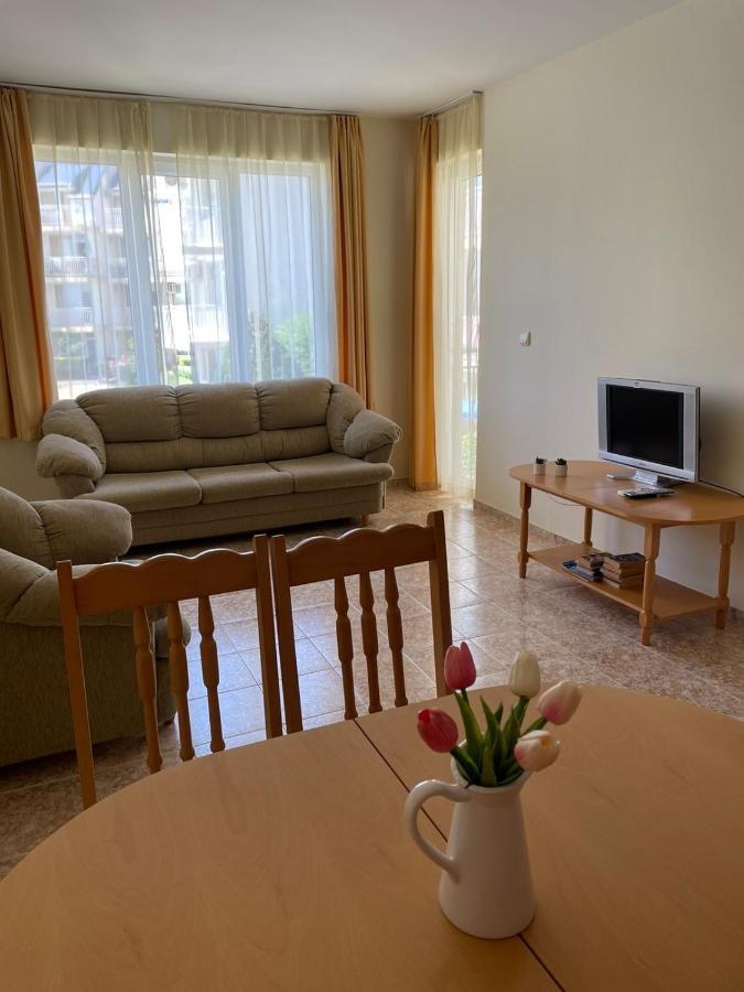 Rutland Sp Apartments Ravda Dış mekan fotoğraf