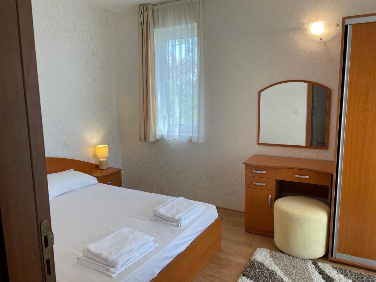 Rutland Sp Apartments Ravda Dış mekan fotoğraf