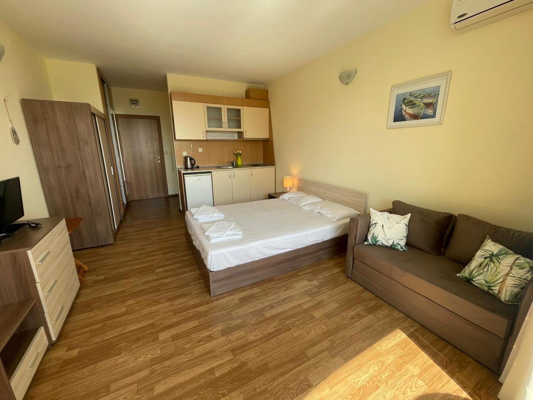 Rutland Sp Apartments Ravda Dış mekan fotoğraf