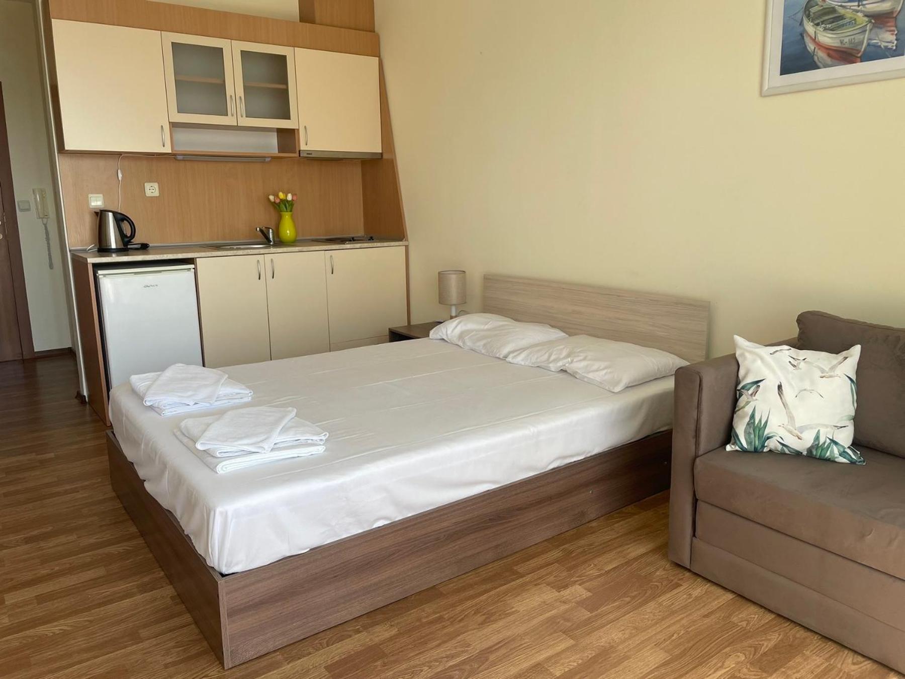 Rutland Sp Apartments Ravda Dış mekan fotoğraf