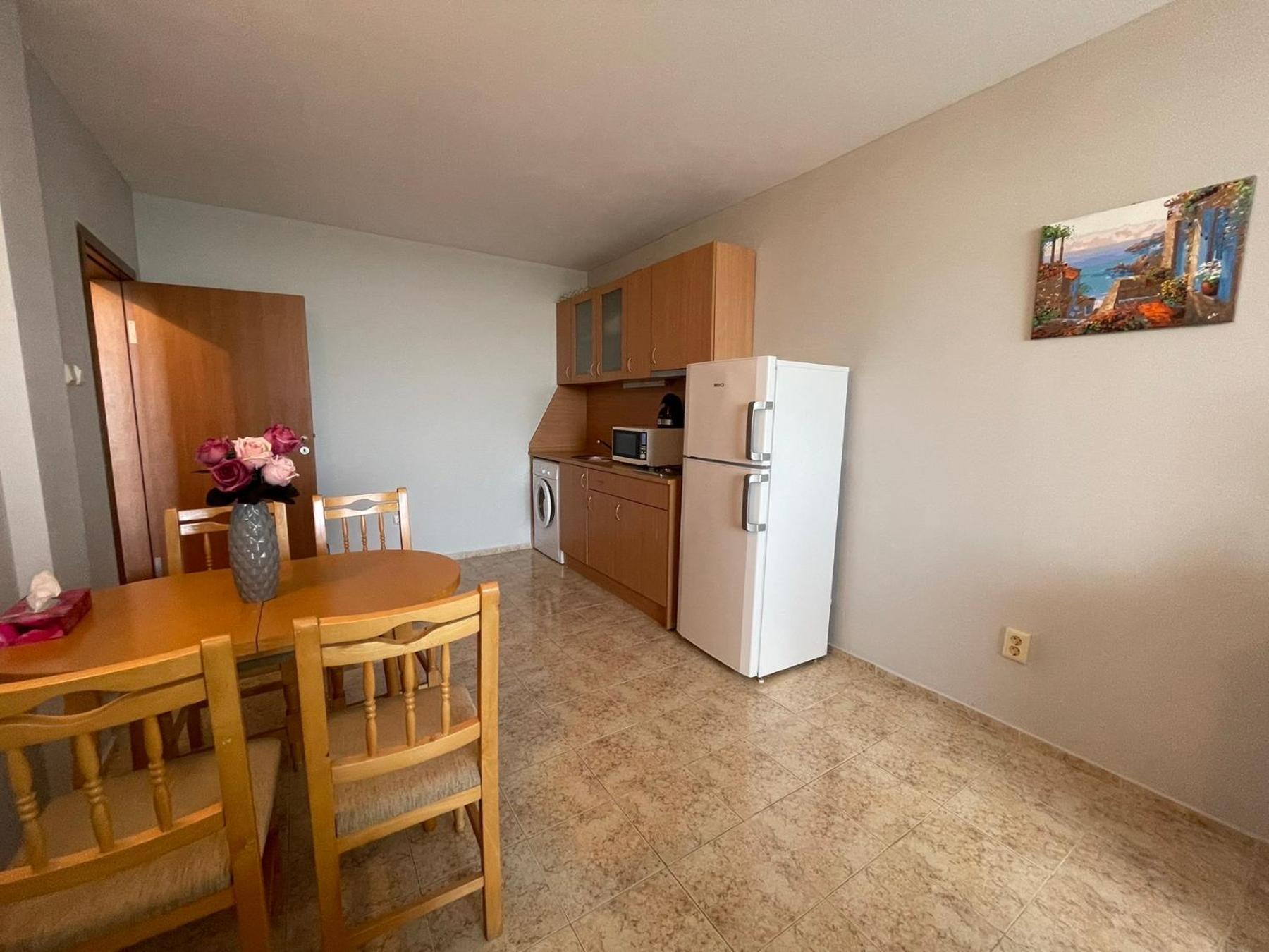 Rutland Sp Apartments Ravda Dış mekan fotoğraf